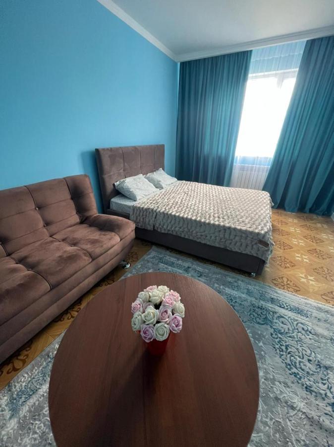 1 Комнатная Квартира В 15 Минутах От Аэропорта И 5 Минут От Жд Вокзала Almaty Extérieur photo